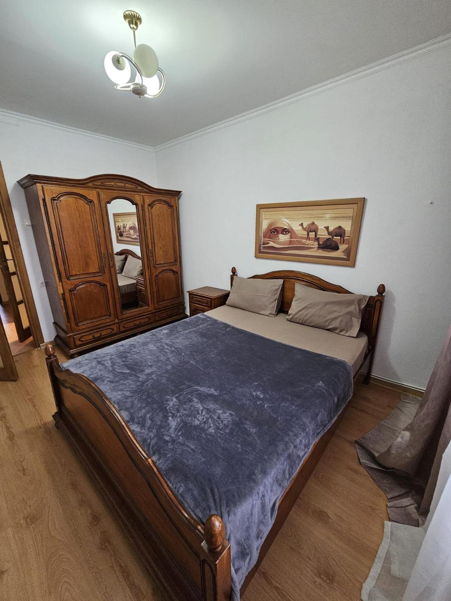 Apartment 2 Bedrooms, Botanica Chisinau