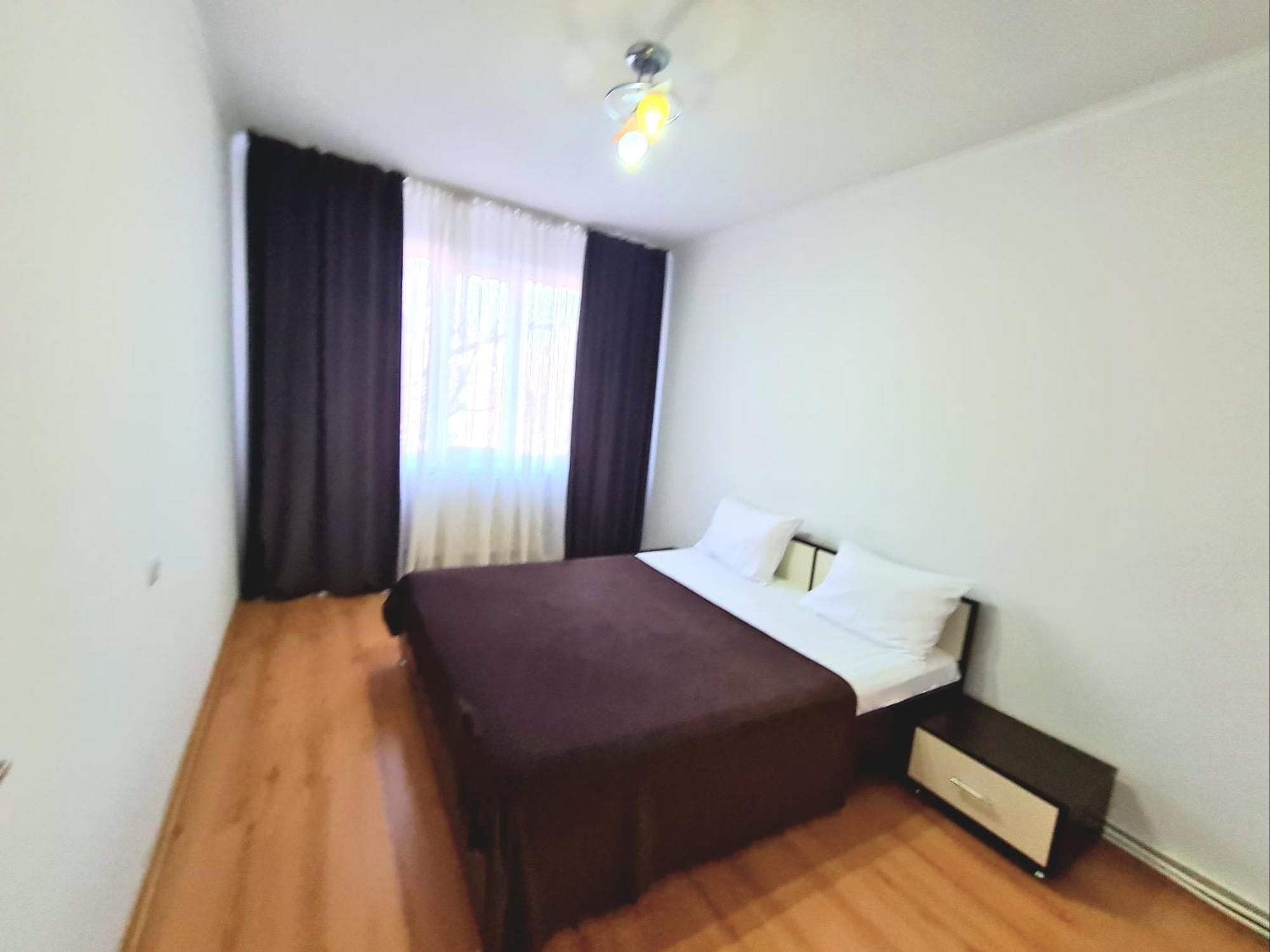 2 Bedrooms, Botanica Apartment Chisinau