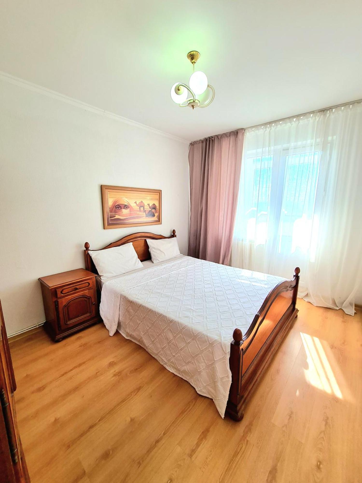 2 Bedrooms, Botanica Apartment *