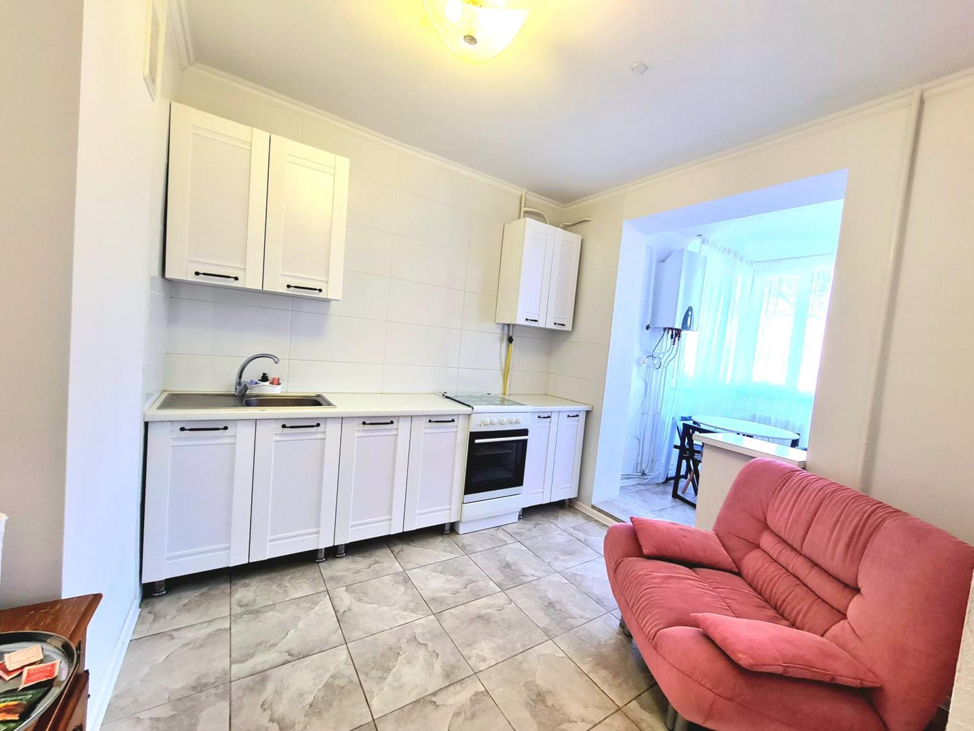 2 Bedrooms, Botanica
